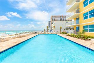 Beachview Luxury Condo with Sunrise and Sunset Views - 0