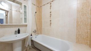 264 Центр, КОНДИЦИОНЕР, 2х комн кв с 2мя кроватями и раскладным диваном - 2