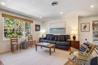 Blissful Beach Retreat - 8