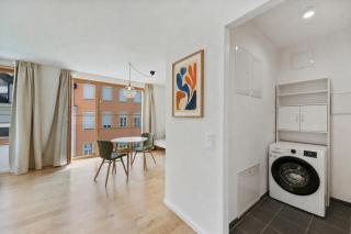 Bright Modern Studio - 6