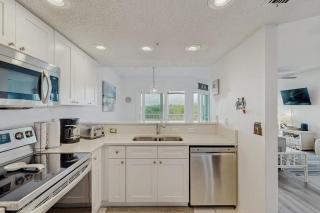 Bay Dr 106 - 4