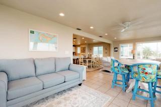South Bay Inn 2 - 8