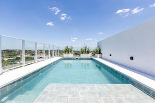 Sky Stays at Asuncion Cozy Bright 1 BDR - 1