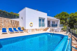 Villa Gill - 2