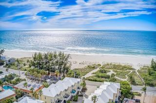 Gulf to Bay Getaway - 0