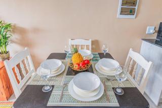 No2 Airville Indigo,9 min Drive to Cresta Mall - 9