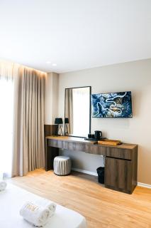 Oribu Boutique Hotel Vlore - 2