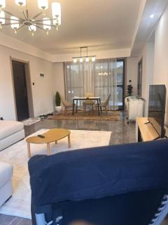 Heated POOL 2 Bedroom Fully Equipped GYM Balcony view of Nairobi National Park - 4