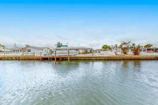 Stella Maris Coastal Getaway - Bradenton - 8