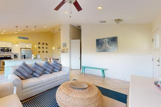 7001 B Holmes Blvd - 5