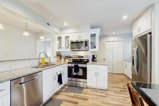 Sarasota Serenity - 7