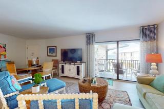 Gulf Place 20 - 7