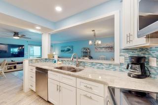 Gulf Place 19 & 20 - 6