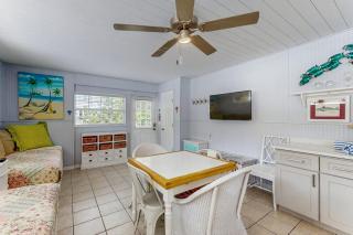 21 Palms on Anna Maria - 5