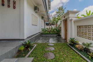 Junna House Ubud - 2