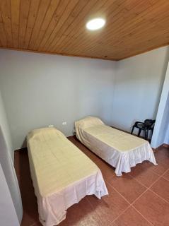 Departamento pequeño en gobernador roca - 4