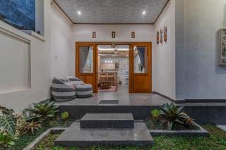 Junna House Ubud - 1