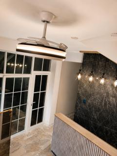 Hotel Yireh Grand Suites - 9
