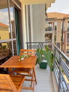 a spacious comfort apartment in Kyanja - 5