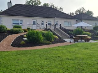 Laneside Haven - Worker Friendly - Accessible, Gated, Gym and Parking - 7