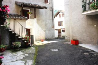 Casa Roccia-tra bosco, passeggiate e Lago Maggiore - 7