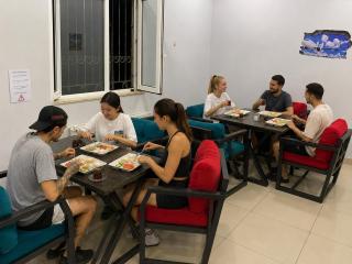 FRIENDS Hostel Baku - 8