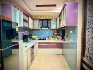 The Cozy Duplex 4 Bedrooms, Terrace & Balcony - 3