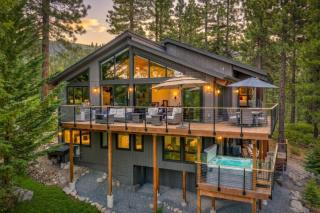 Updated Tahoe Retreat - AC & Hot Tub Lake Views - 0
