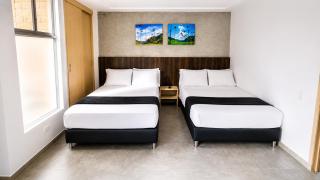 Cold AC, fast Wifi, best Laureles location and rates - 8
