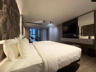 皇冠酒店 The Taj Premium Hotel فندق تاج بريميوم - 8