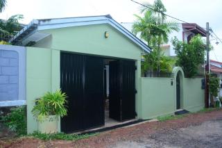 Lilly Avenue Retreat - 0