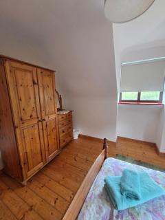 No 1 Heather Hill, Letterfrack - 2