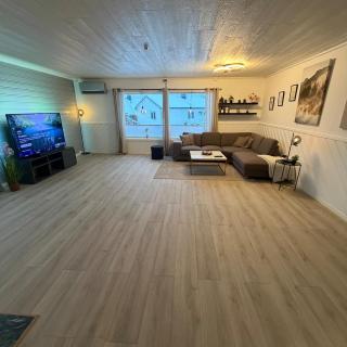 Modern single-family home near downtown and an industrial park - 7