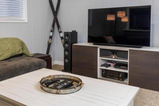 Private Apartment Near Canyons | King Bed + Full Kitchen + BBQ - 6