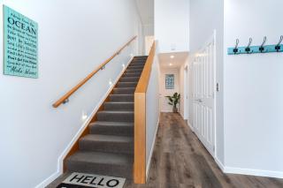 Seaside Getaway - Ruakaka Holiday Home - 1