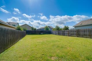 8 Mi to Dtwn! Extended Stay in San Antonio w/ Yard - 9