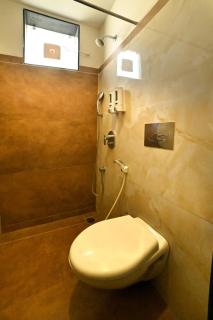Luxury Hotel Aura Residency - 9