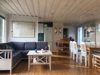 Coastal Cabin with View and Private Beach Access - 4