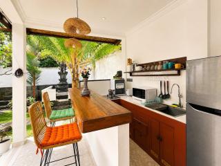 Elegant 2BR Villa with Private Pool, Ubud - 6