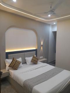 Hotel Rudrax - 7