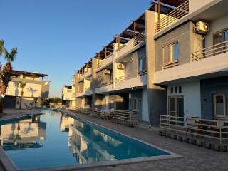 Mirage bay resort and aqua park villa's - 3