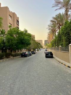 Cozy, Sunny & Spacious 1-bed Next to AUC & 90 Mall - 2