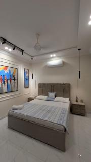 2BR Stay at Global properties Self check-in - 4