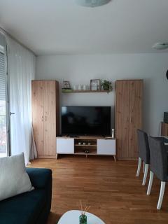 Jade Apartment - 6