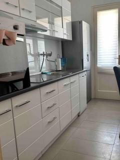 Apartments with WiFi Split - 27676 - 3