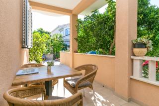 Apartments with parking space Trogir - 27140 - 3