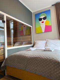 Luxus-Loft Oldenburg mit Sauna, freistehende Badewanne, Balkon, Stellplatz - 6