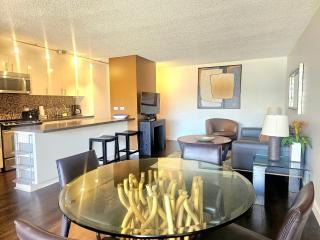 One Bedroom Discovery Bay Condos with Kitchen, Free Wifi & Amazing Views - Honolulu - 2