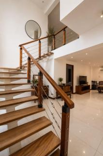Spacious Luxury Home in Colombo - 6