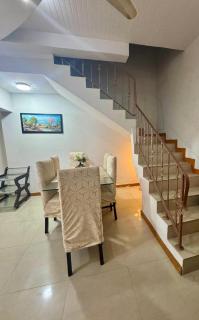 Maliks Guest House - 1